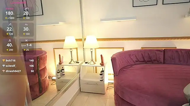 ConnyJenner live cam on StripChat