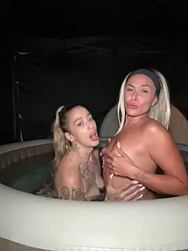 petrouchkaaa_ webcam