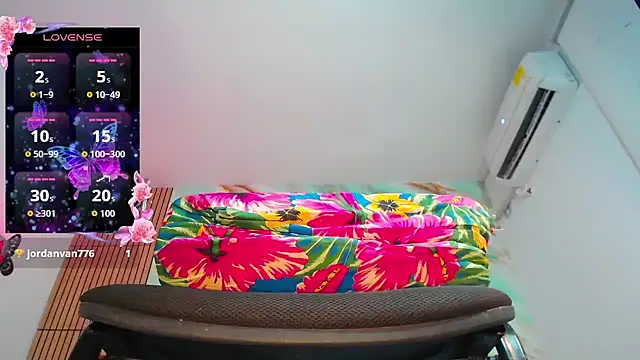 OpraxBellinda webcam