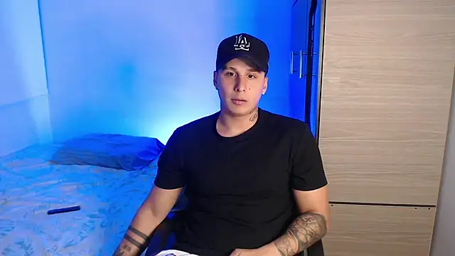 valentinosex1 webcam