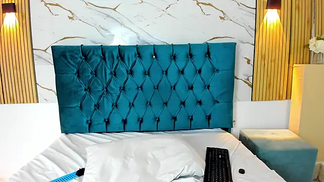 LiliRosse69 webcam