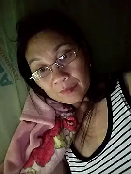 Alisa_x9x webcam