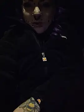 Purple_Coffin666 webcam