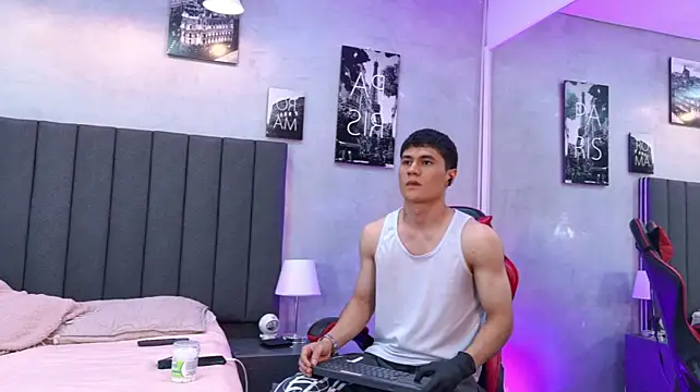 roan_birkin live cam on StripChat