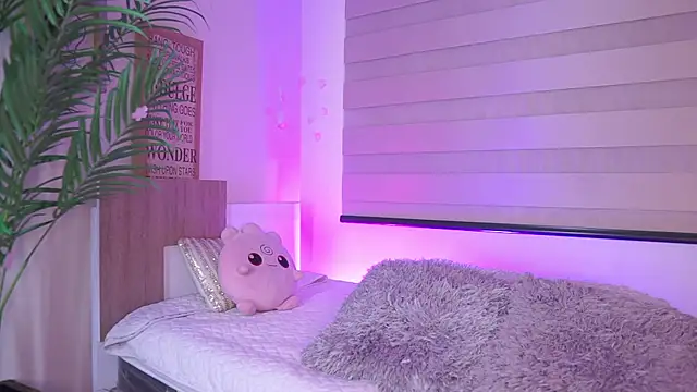 dakotaa_01 live cam on StripChat