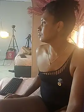 Nalapalmer live cam on StripChat