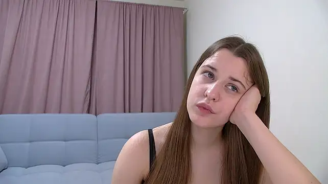 AgataAisit live cam on StripChat