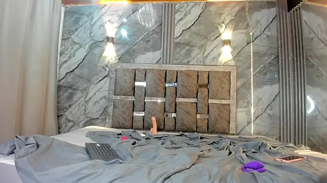 Chloe_bratzz webcam