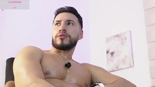 Thiago_Hill webcam