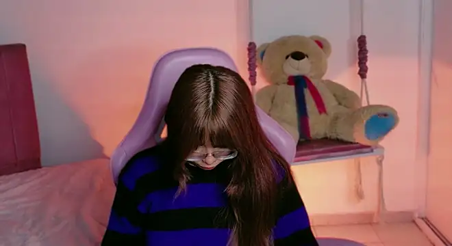 uchiiky_doll webcam