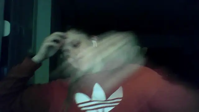 LeaWetGirl webcam