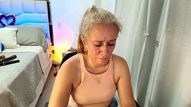 Naty_Stone webcam