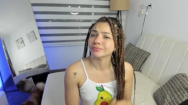 Ori_valentina webcam