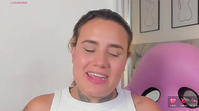 Susan-Sweet-7 webcam