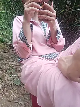 Linda-yiyi webcam