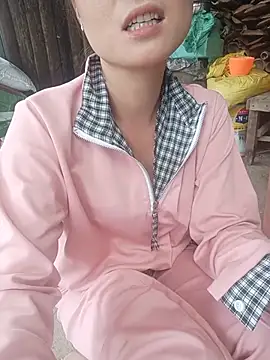 Linda-yiyi webcam