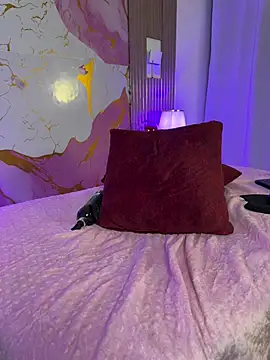 Woo_isDaphne live cam preview