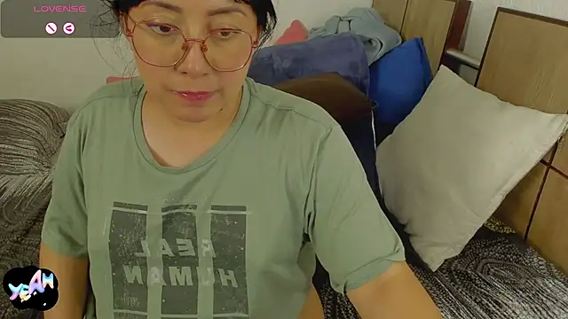 ella_harry webcam