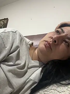 Abril_Luv webcam