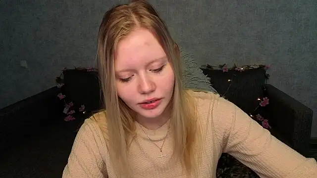 Wendy_228 live cam on StripChat