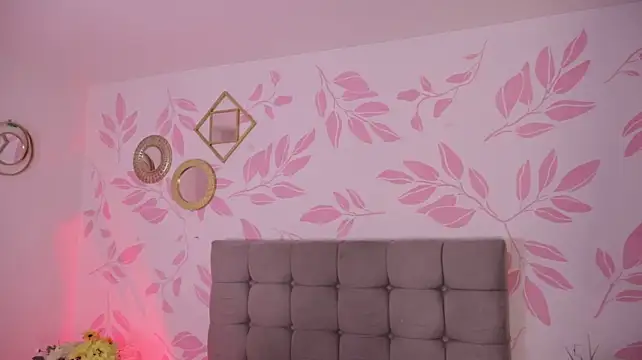 ana_riveros (F milf) - 🍑 Show ass