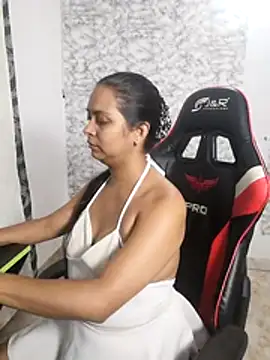 Zarinamoon webcam