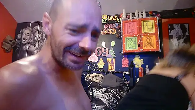 DaddyAndSplashQueen webcam