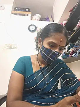 Tamil_Yalini12