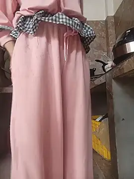Linda-yiyi webcam