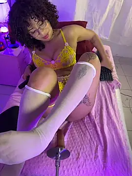 Woo_isDaphne webcam