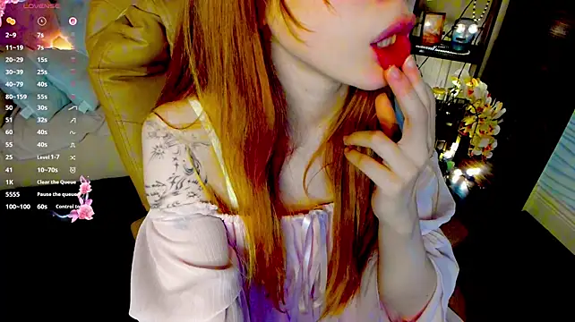 Red__sunnny webcam