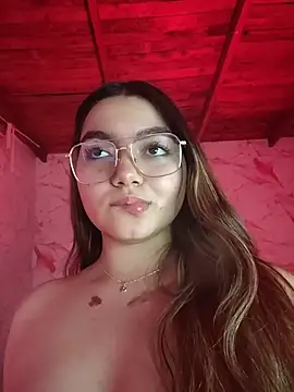 julisaenz webcam