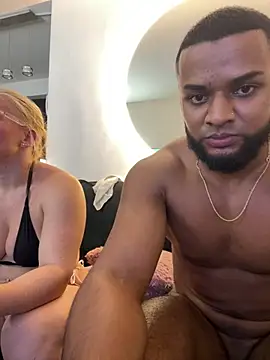 Natalia_fit's cam show statistics and live stream