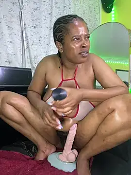Live webcam thumbnail of sexy_boobs97 featuring #interactive-toys, #hd and #mobile