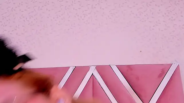 aniemorningstar webcam