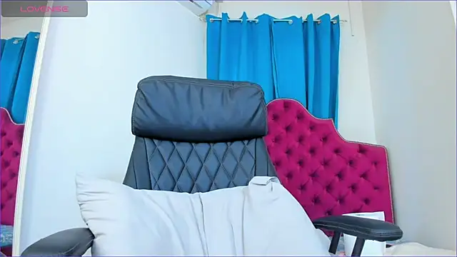 ninnadee webcam