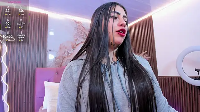 Kiara_tay