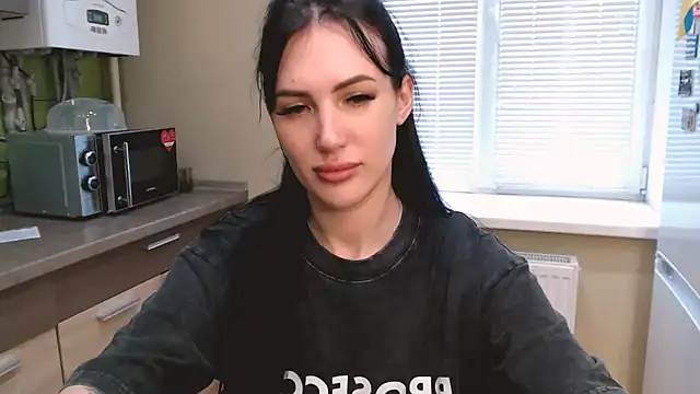 MisssShy_ webcam