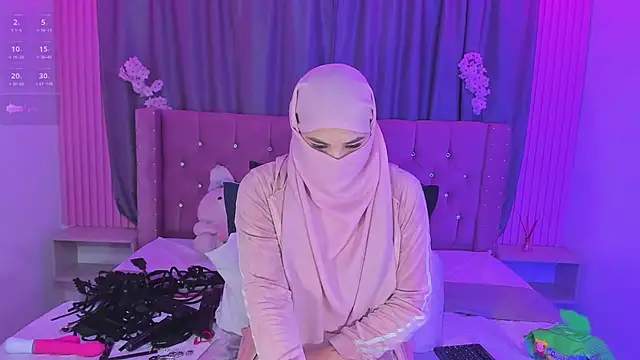 Nayla-Mouna webcam