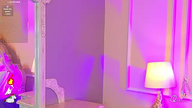 MalaikaBrown webcam
