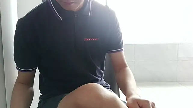 nole_china7 (Ask my age) - talk / fun / cum
