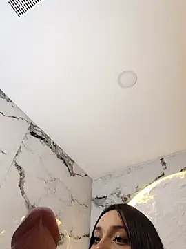lia_harper_t