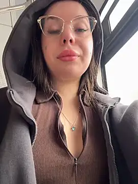 MeliMoon live sex cam