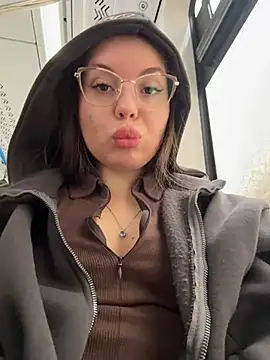 MeliMoon live sex cam