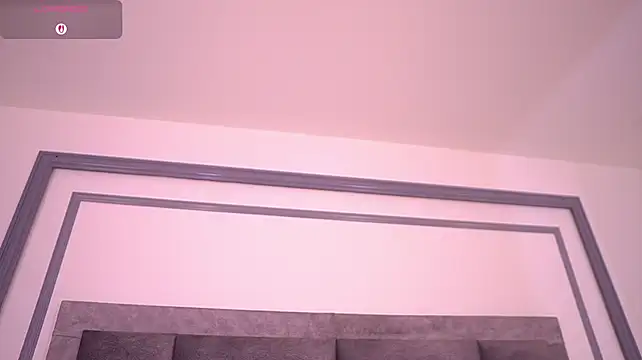 MiaKay1 webcam