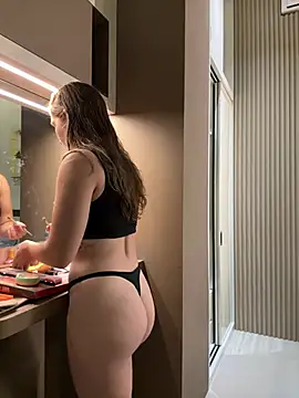 Sarahhh_xxx webcam