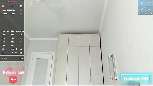 MinaDiamondd webcam