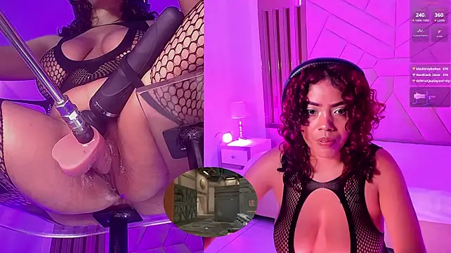NinaCapelli webcam