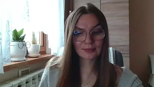 LooveELLYx webcam