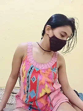 20_year_only_girl webcam